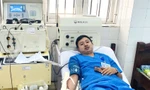 Nam điều dưỡng truyền máu cấp cứu giúp bệnh nhân thoát nguy kịch 