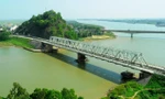 Cầu Hàm Rồng (thành phố Thanh Hóa) ngày nay. Ảnh: Ngọc châu.
