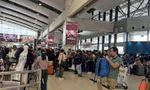 Gần 90.000 người đổ về sân bay Nội Bài ngày 8/3