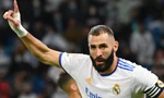 Real Madrid 'đánh tennis', Benzema lập kỷ lục thế kỷ