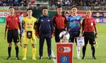 Trọng tài 'tặng' penalty cho HAGL bị treo còi đến hết mùa giải 