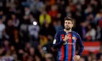 Pique khóc nức nở trong trận đấu chia tay Barcelona 