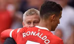 HLV M.U Solskjaer khẳng định không có đặc quyền cho Ronaldo