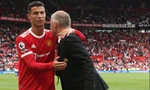 HLV M.U Solskjaer phủ nhận bị Ronaldo 'tiếm quyền'