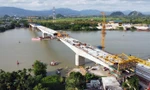 Gấp rút thi công cầu và đường dẫn hơn 1.300 tỷ đồng nối Hải Phòng với Quảng Ninh