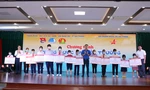 Hải Phòng hỗ trợ 1,2 tỷ đồng cho học sinh nghèo vượt khó