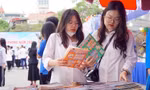 Giới trẻ Hải Phòng thích thú tham gia ngày hội sách 