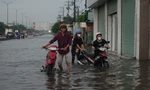 TPHCM đón mưa lớn và đỉnh triều cường cao nhất năm, cảnh báo ngập nặng nhiều khu vực