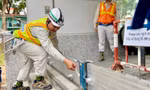 Cận cảnh cửa ngăn nước tại các nhà ga ngầm tuyến metro số 1 TPHCM 