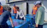 Cảnh sát biển liên tiếp phát hiện tàu chở dầu DO không rõ nguồn gốc 