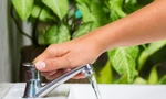 Một phường ở trung tâm TPHCM cúp nước liên tục 4 đêm 
