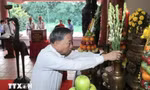 Tổng Bí thư Tô Lâm dâng hương tưởng niệm Chủ tịch Hồ Chí Minh tại Cà Mau