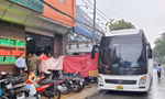 Đưa trẻ bị bạo hành tại mái ấm Hoa Hồng về nơi ở mới