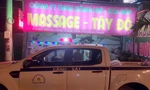 TPHCM: Cảnh sát ‘đột kích’ 3 cơ sở massage có tiếp viên nữ bán dâm 