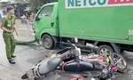 TPHCM: Xe tải tông 3 xe máy, nhiều người bị thương
