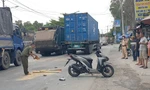 Nam thanh niên tử vong sau va chạm với xe container