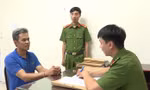 Bắt khẩn cấp tài xế vi phạm nồng độ cồn chống đối làm CSGT gãy tay 