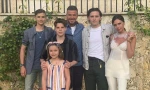 Gia đình Beckham gặp hạn: Victoria và David Beckham có nguy cơ ngồi tù, công ty thời trang sắp vỡ nợ