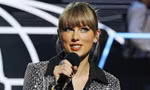 Fan bức xúc vì không săn được vé tour diễn "The Eras Tour", Taylor Swift viết tâm thư 