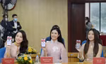 Hoa hậu Đặng Thị Ngọc Hân và Đỗ Mỹ Linh; Á hậu Bùi Phương Nga cùng đổi hình đại diện "Tết chung một nhà" trên trang facebook cá nhân nhằm tạo sự lan tỏa sâu rộng của chương trình. Ảnh: Dương Triều