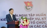 Anh Nguyễn Anh Tuấn, Ủy viên T.Ư Đảng, Bí thư thứ nhất T.Ư Đoàn phát biểu khai mạc lớp bồi dưỡng kiến thức, nghiệp vụ, kỹ năng công tác tổ chức Đại hội Đoàn các cấp năm 2021. Ảnh: Bảo Anh