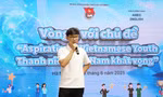Cán bộ trẻ thi thuyết trình tiếng Anh về tương lai cho thế hệ vươn mình