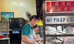 Quán hủ tiếu mì trong phim 'Mai' đông nghịt khách, bán hơn trăm tô mỗi ngày