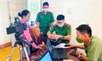 Công an Đắk Lắk đến tận nhà hỗ trợ người dân làm căn cước công dân