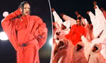 Rihanna có bầu bé thứ 2 vẫn diễn cực cháy trên sân khấu Super Bowl Half Time Show 2023