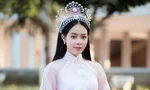 Cận cảnh nhan sắc trong veo của 'Hoa hậu Việt Nam 2022' Thanh Thủy khi trở về trường học