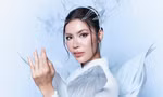 Siêu mẫu Minh Tú: ‘Nhìn thấy cờ Tổ quốc tung bay, tôi rất xúc động’