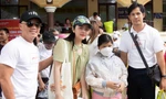 Vân Trang, Thúy Diễm, Thanh Thức cùng NTK Đinh Văn Thơ chia sẻ khó khăn với bà con Bình Định