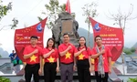 Đại biểu hành trình Tôi yêu Tổ quốc tôi tại di tích lịch sử quốc gia Đèo Lũng Lô