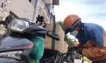 Hệ lụy tăng giá xăng dầu: 'Bão giá' hoành hành 