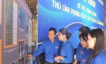 Thanh niên Khánh Hoà tìm hiểu về sự nghiệp, con người Bình Tây Đại tướng Trịnh Phong. Ảnh: THỤC HIỀN 