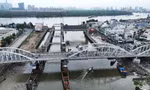 Cống Tân Thuận (quận 7) được lắp đặt tại khu vực kênh Tẻ, giao với sông Sài Gòn của dự án chống ngập 10.000 tỷ ở TPHCM đã đạt 93% khối lượng 