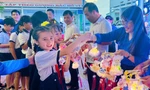 Ấm áp đêm trung thu của trẻ em xứ rừng U Minh Hạ 