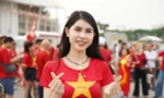 Chảo lửa Mỹ Đình sục sôi, cổ động viên 'cháy' hết mình với tuyển Việt Nam