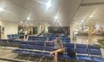 Cảnh tượng 'không thể tin nổi' ở sân bay Tân Sơn Nhất 