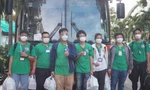 Tình nguyện viên tham gia đội hình 'Tổng đài viên' và mô hình 'taxi chuyển bệnh'