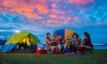 Cắm trại, yoga retreat... và những xu hướng du lịch hấp dẫn giới trẻ 