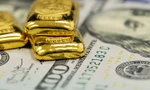 Giá vàng tăng mạnh, USD ngân hàng cao hơn 'chợ đen'