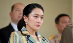 Thủ tướng Thái Lan Paetongtarn rơi vào lốc xoáy chính trị 