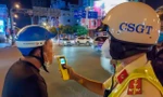 Bị CSGT thổi độ cồn, nhiều ma men 'tung chiêu cù nhây'