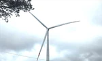 Một trụ điện gió ở Đắk Nông chưa đưa vào sử dụng 