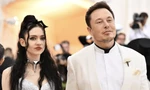 Elon Musk và bạn gái, nữ ca sĩ Canada Grimes có 3 người con