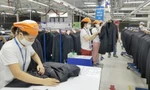 Đơn hàng xuất khẩu của các doanh nghiệp dệt may đang bị cắt giảm, ảnh hưởng tới việc làm, thu nhập của người lao động khi Tết sắp tới gần Ảnh minh họa: Phạm Thanh 