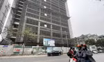 Một dự án chung cư quận Thanh Xuân (Hà Nội) dừng thi công vì thiếu vốn Ảnh: Như Ý 