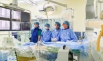 Bác sĩ can thiệp bằng phương pháp đốt điện cứu bệnh nhiẢnh: T.H 