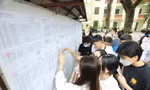 Thí sinh bắt đầu chiến lược đăng ký nguyện vọng Ảnh: Như Ý